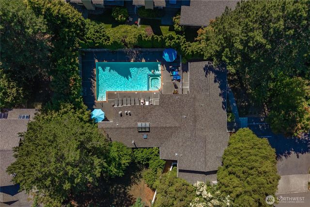 6640 114th Avenue SE, Bellevue, WA 98006