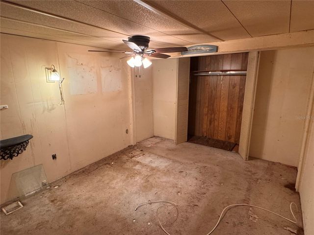 5042 76TH STREET N, St Petersburg, FL 33709
