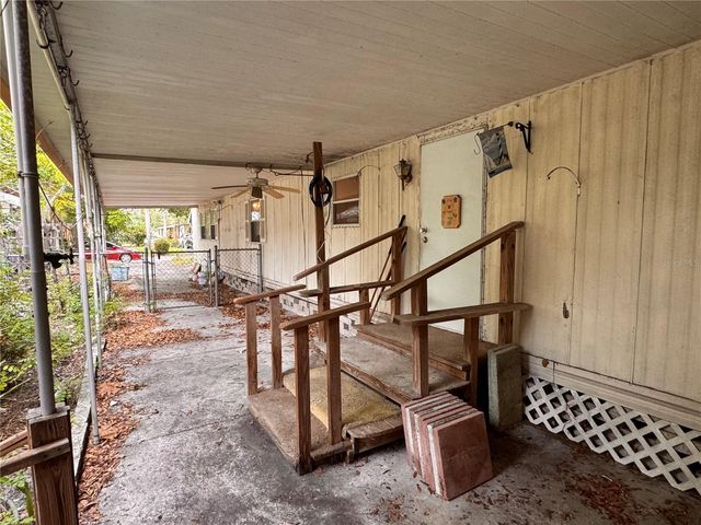 5042 76TH STREET N, St Petersburg, FL 33709