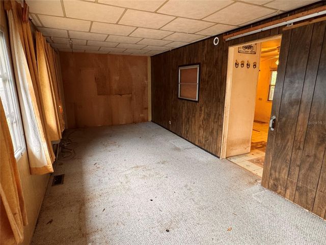 5042 76TH STREET N, St Petersburg, FL 33709