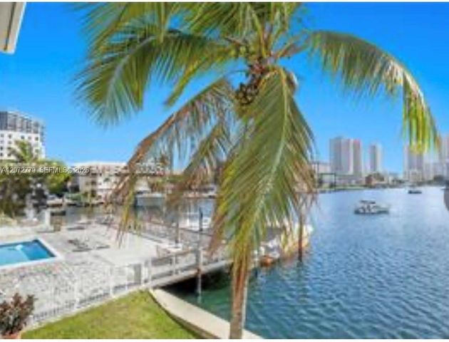 462 Golden Isles Drive 305, Hallandale Beach, FL 33009