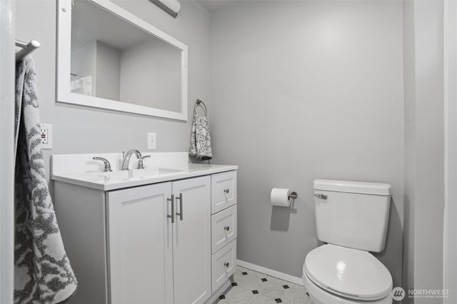 1110 NW Brite Star Lane, Poulsbo, WA 98370