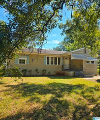 9607 RED LANE DRIVE, Birmingham, AL 35215