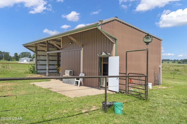 439 Lenape Road, Billings, MO 65610