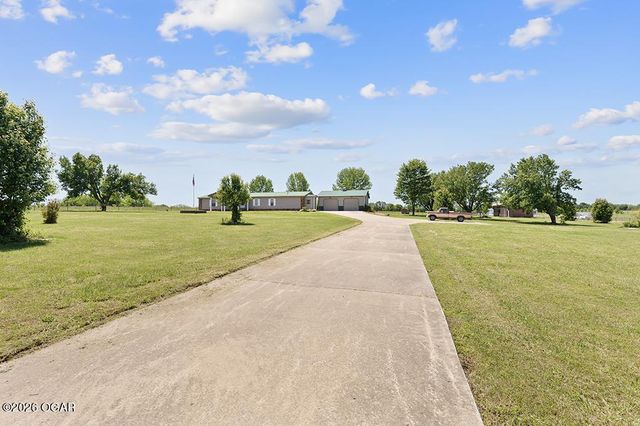 439 Lenape Road, Billings, MO 65610