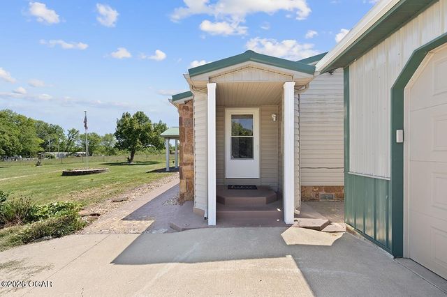 439 Lenape Road, Billings, MO 65610