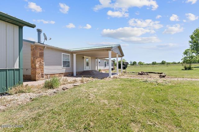 439 Lenape Road, Billings, MO 65610