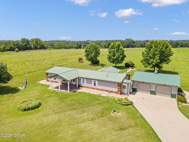 439 Lenape Road, Billings, MO 65610
