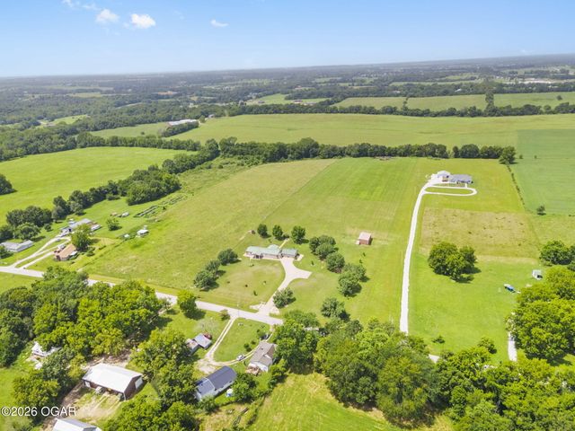 439 Lenape Road, Billings, MO 65610