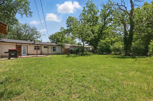 4411 Sherwood Drive, Mesquite, TX 75150