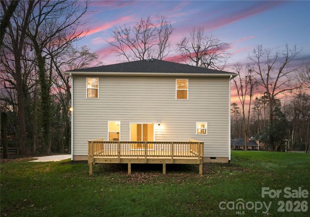 6087 Cambridge Drive, Harrisburg, NC 28075