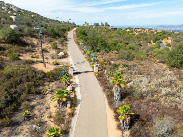 Woodson Crest Rd, Ramona, CA 92065