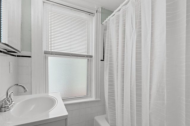 7 Andrew Street 14, Salem, MA 01970