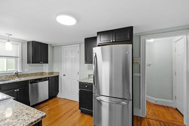 7 Andrew Street 14, Salem, MA 01970