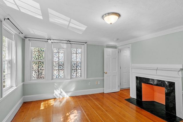 7 Andrew Street 14, Salem, MA 01970
