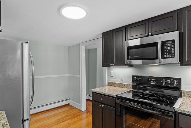 7 Andrew Street 14, Salem, MA 01970