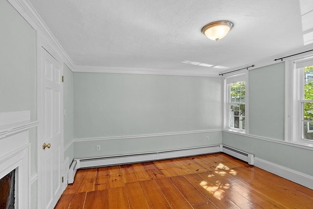 7 Andrew Street 14, Salem, MA 01970