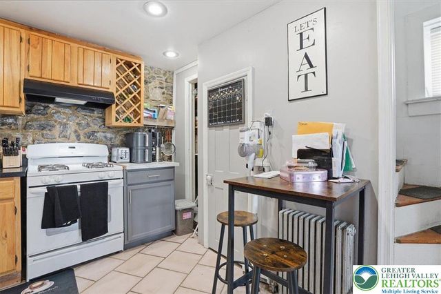 1619 Butler Street, Easton, PA 18042