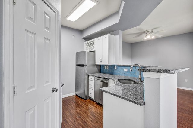 2320 Gracy Farms LN 1024, Austin, TX 78758