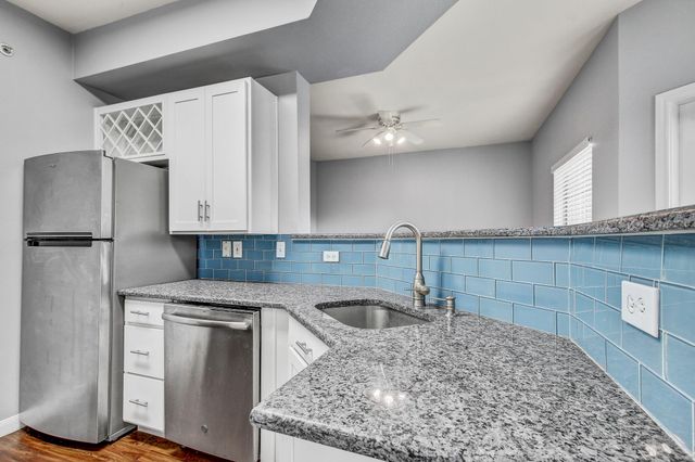 2320 Gracy Farms LN 1024, Austin, TX 78758