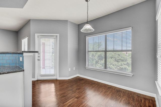 2320 Gracy Farms LN 1024, Austin, TX 78758