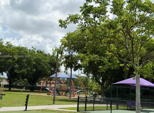 110 NW 117th Avenue, Coral Springs, FL 33071