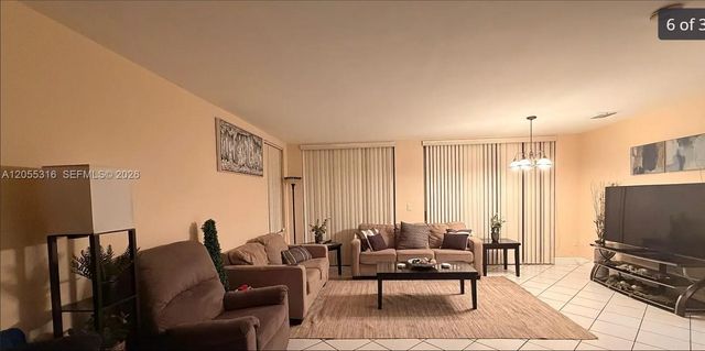 110 NW 117th Avenue, Coral Springs, FL 33071