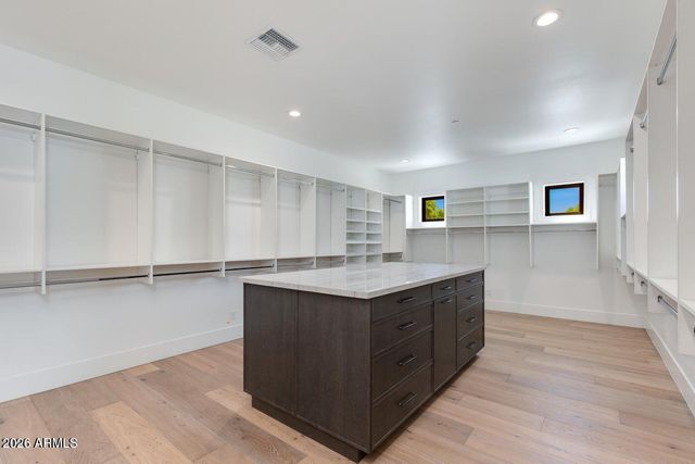 10810 N 82ND Place, Scottsdale, AZ 85260