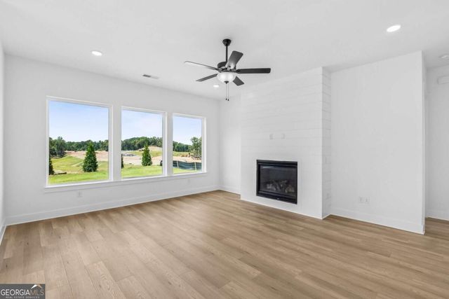 1403 Autumn Lake Drive SW, Gainesville, GA 30504