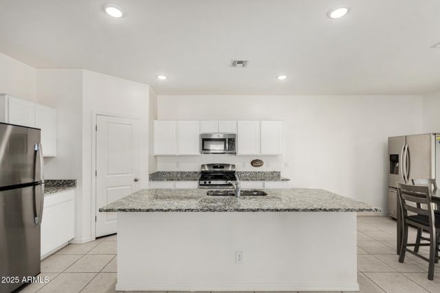 10014 S 56TH Lane, Laveen, AZ 85339