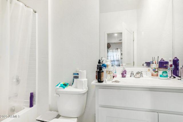 10014 S 56TH Lane, Laveen, AZ 85339