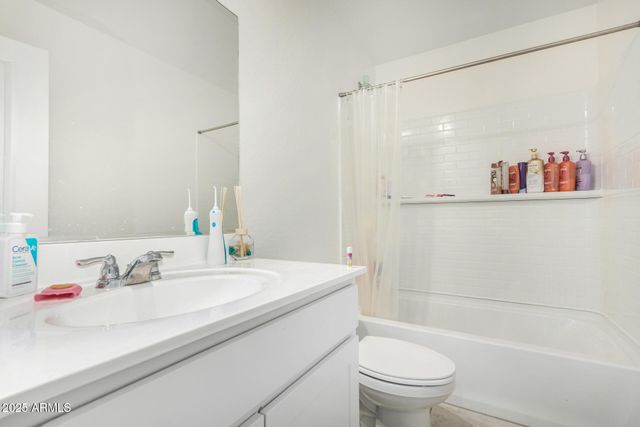 10014 S 56TH Lane, Laveen, AZ 85339