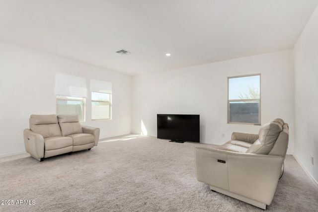 10014 S 56TH Lane, Laveen, AZ 85339