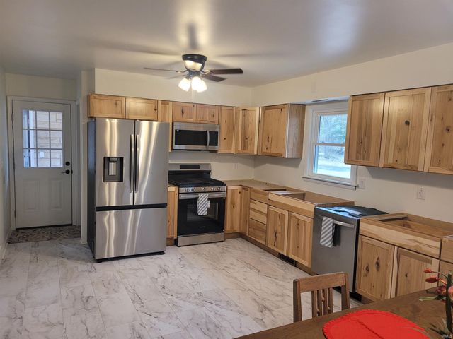 4535 Kuebler Road, Evansville, IN 47720