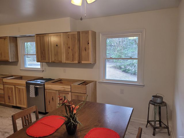 4535 Kuebler Road, Evansville, IN 47720