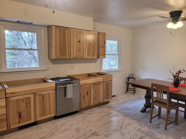 4535 Kuebler Road, Evansville, IN 47720