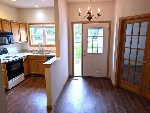 2203 Foxglove Way, Hudson, WI 54016