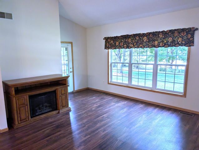 2203 Foxglove Way, Hudson, WI 54016