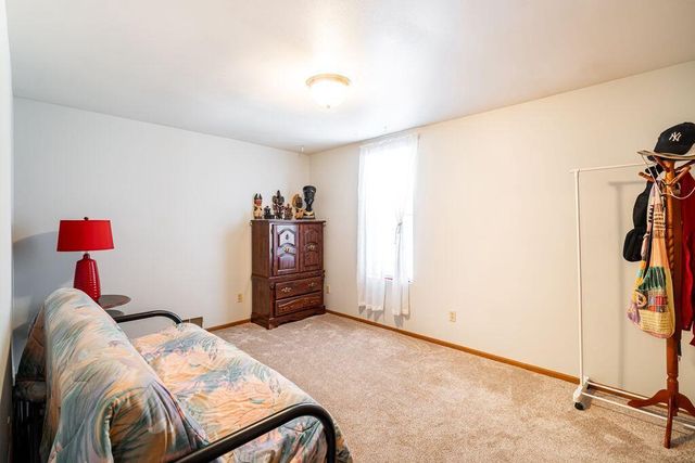 201 N 36th STREET, Milwaukee, WI 53208