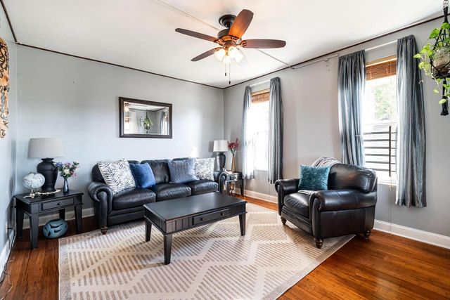 201 N 36th STREET, Milwaukee, WI 53208