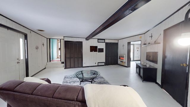 2240 S 350 E, Knox, IN 46534