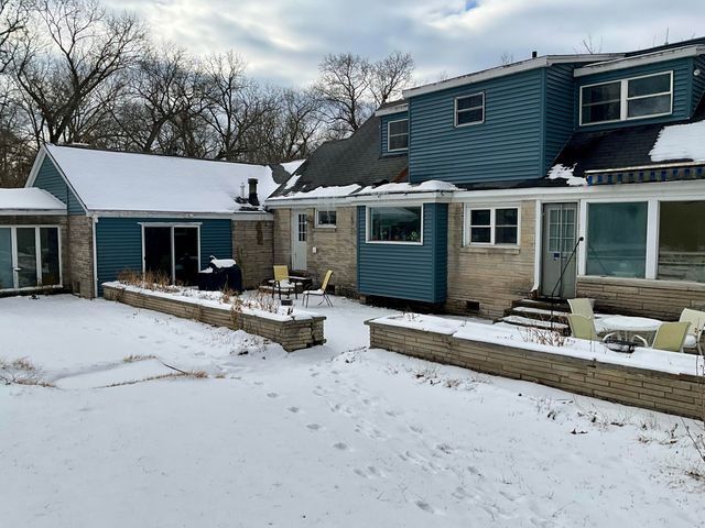 2240 S 350 E, Knox, IN 46534