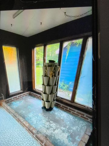 2240 S 350 E, Knox, IN 46534