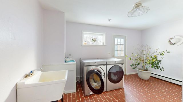 2240 S 350 E, Knox, IN 46534