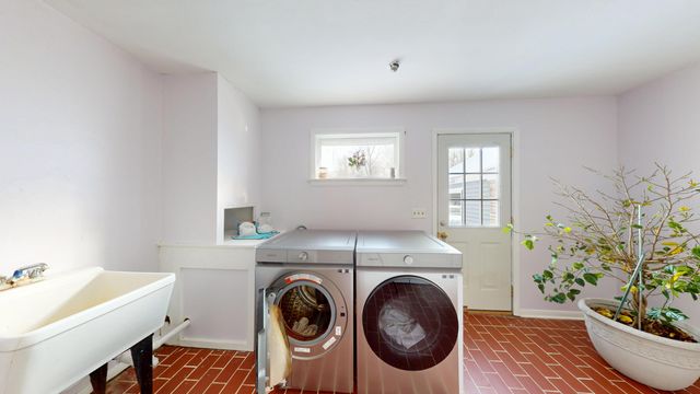 2240 S 350 E, Knox, IN 46534