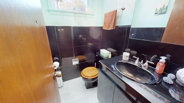 2240 S 350 E, Knox, IN 46534