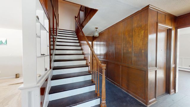 2240 S 350 E, Knox, IN 46534