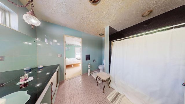 2240 S 350 E, Knox, IN 46534