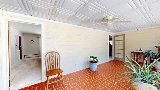 2240 S 350 E, Knox, IN 46534