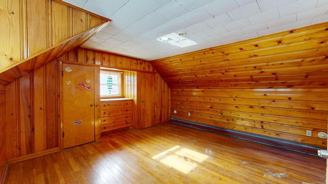 2240 S 350 E, Knox, IN 46534